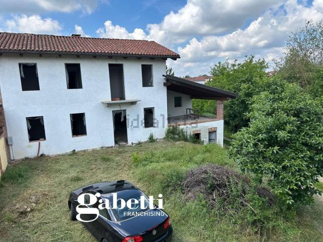 Rustico in vendita a Piemonte, Asti
