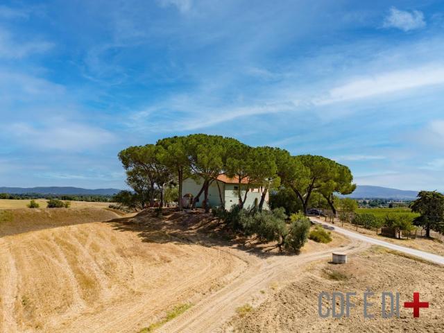 Rustico in vendita a Roccastrada, Toscana