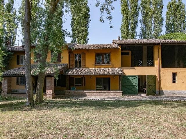 Rustico in vendita a Verrua Po, Lombardia
