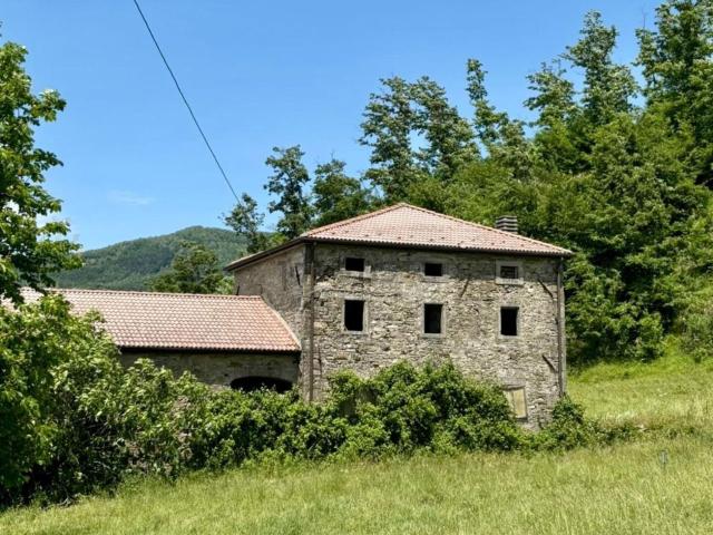 Rustico in vendita a Firenzuola, Toscana