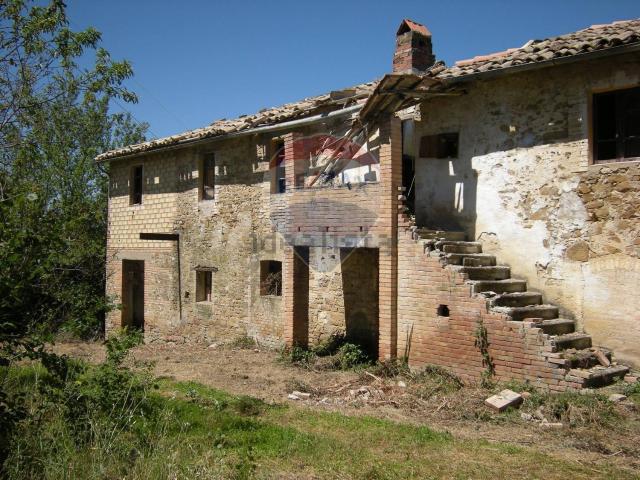 Rustico in vendita a Bevagna, Umbria