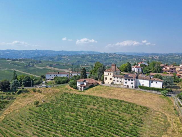 Rustico in vendita a Piemonte, Asti