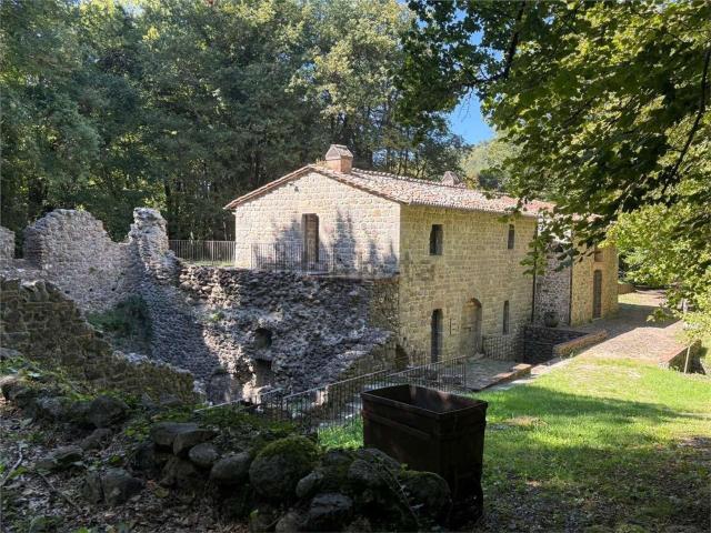Rustico in vendita a I Sodarini, Roccastrada