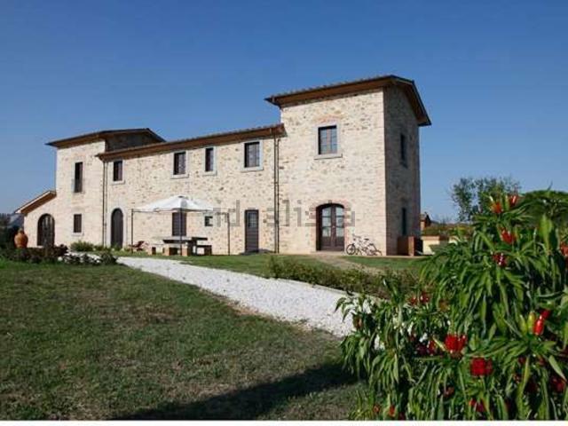 Rustico in vendita a Le Case, Montevettolini