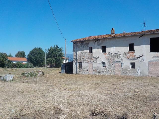 Rustico in vendita a Uzzano E Castello, Toscana