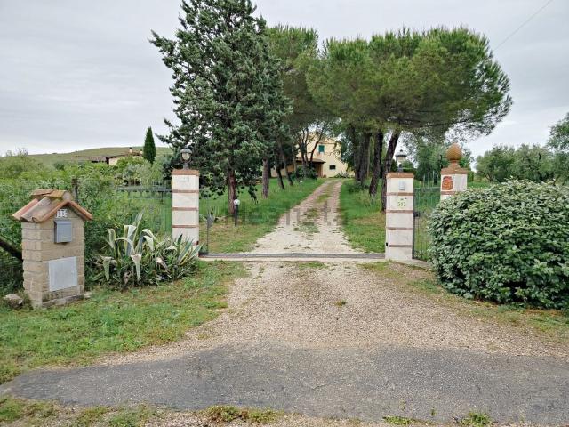 Rustico in vendita a Manciano, Grosseto