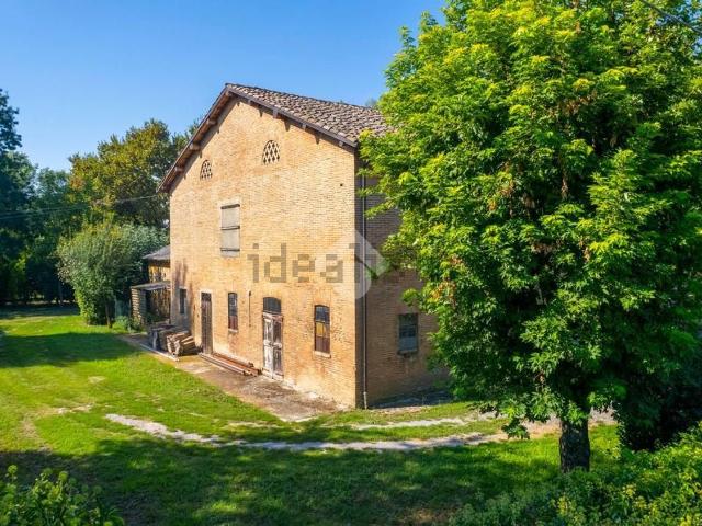 Rustico in vendita a Val d’Enza, Re