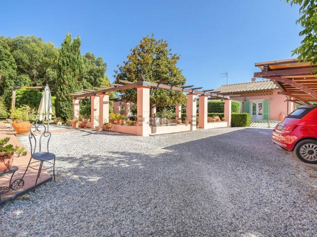 Rustico in vendita a Colignola, San Giuliano Terme