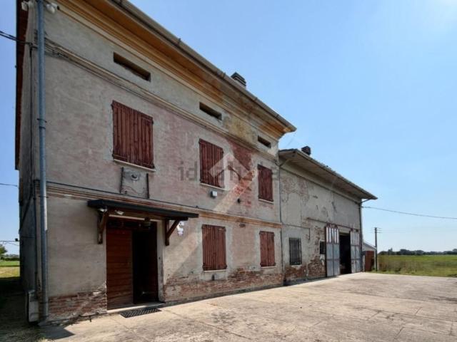 Rustico in vendita a Bassa Reggiana, Re