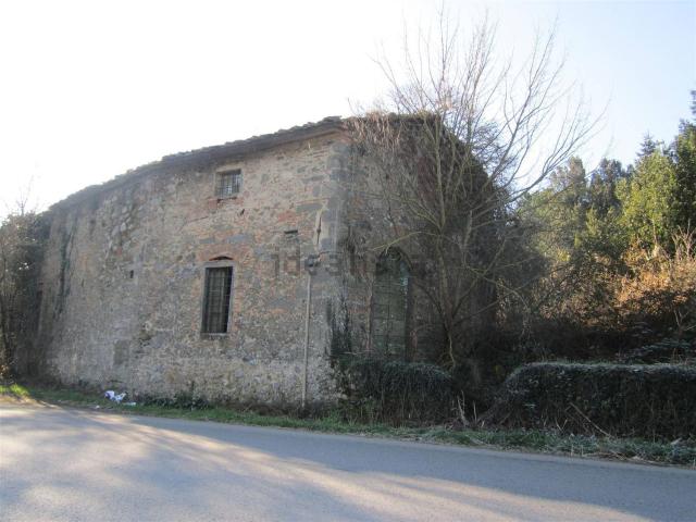 Rustico in vendita a Serravalle Pistoiese, Toscana