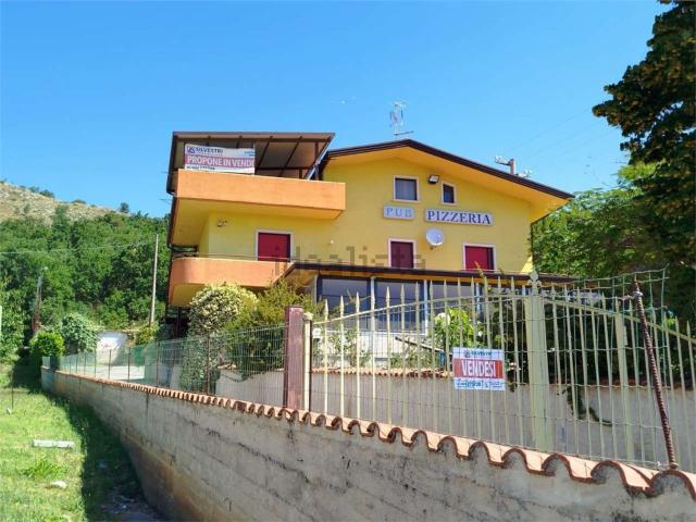 Rustico in vendita a San Lorenzo Maggiore, Campania
