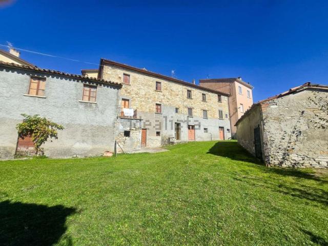 Rustico in vendita a Carpegna, Pesaro e Urbino