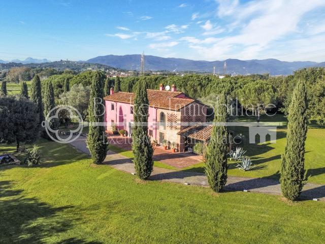 Rustico in vendita a Altopascio, Toscana