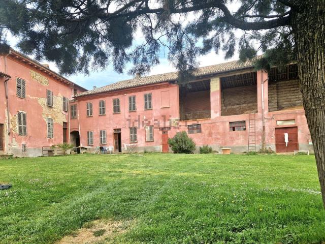 Rustico in vendita a Ponzano Monferrato, Alessandria