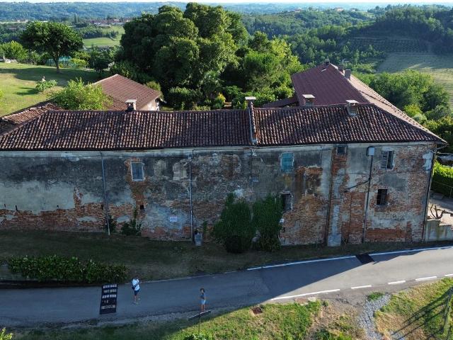 Rustico in vendita a Piemonte, Asti