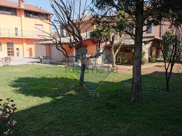 Rustico in vendita a Caravaggio, Lombardia