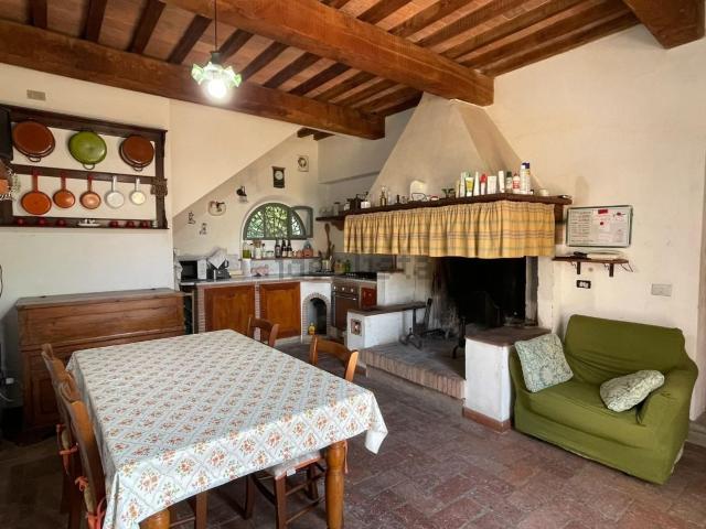 Rustico in vendita a Calenzano Secondo, San Miniato