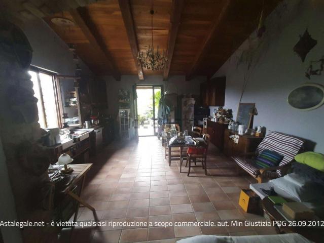Rustico in vendita a Rancitella, Marche