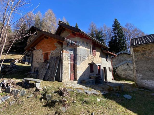 Rustico in vendita a Piemonte, Verbano-cusio-ossola