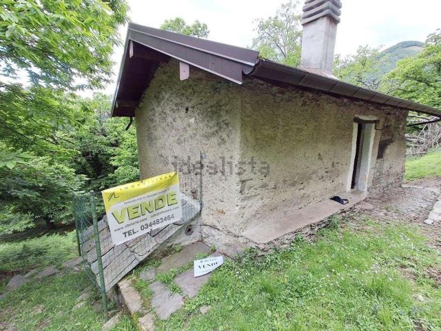 Rustico in vendita a Pozzolo, Domaso