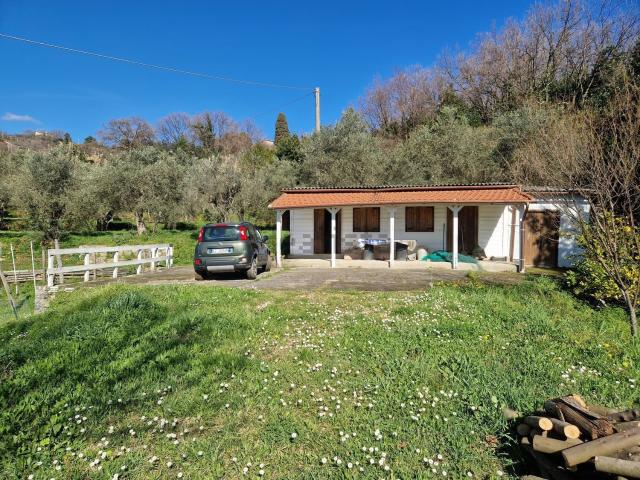 Rustico in vendita a Unione di comuni Montana Lunigiana, Fosdinovo