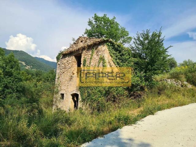 Rustico in vendita a Settefrati, Lazio