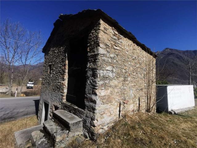 Rustico in vendita a Casargo, Lombardia