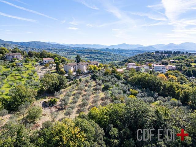 Rustico in vendita a Salisano, Lazio