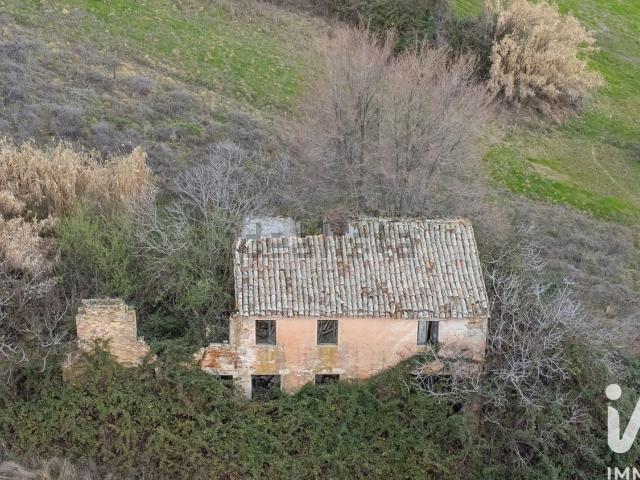 Rustico in vendita a Marche, Ancona