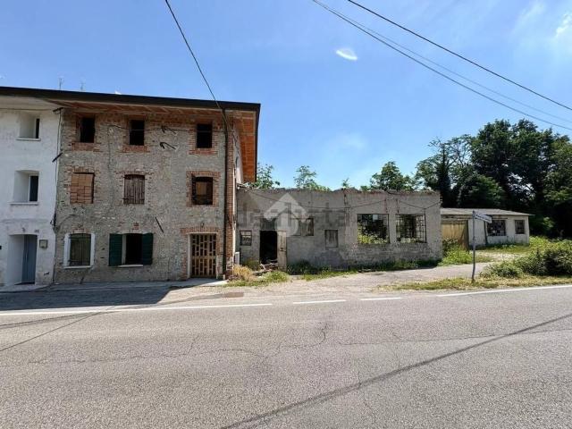 Rustico in vendita a Pieve Di Soligo, Veneto