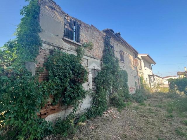 Rustico in vendita a Roncoferraro, Lombardia