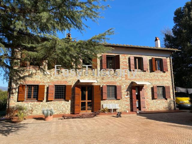 Rustico in vendita a Porcari, Toscana