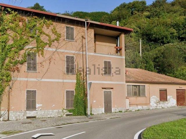 Rustico in vendita a Bruggione, Olgiate Molgora