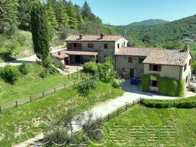 Rustico in vendita a Cenerente, Umbria