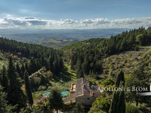 Rustico in vendita a Castellina In Chianti, Toscana