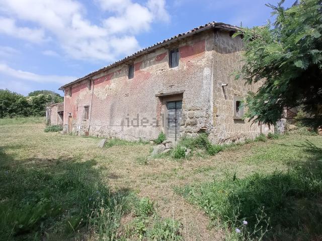 Rustico in vendita a Bagnoregio, Lazio