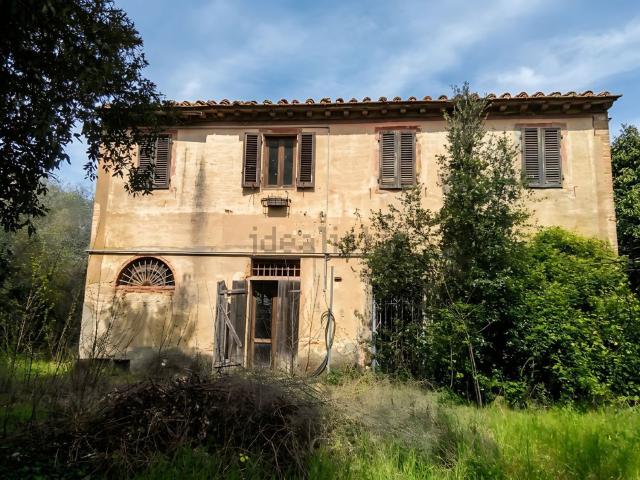 Rustico in vendita a La Scala, San Miniato