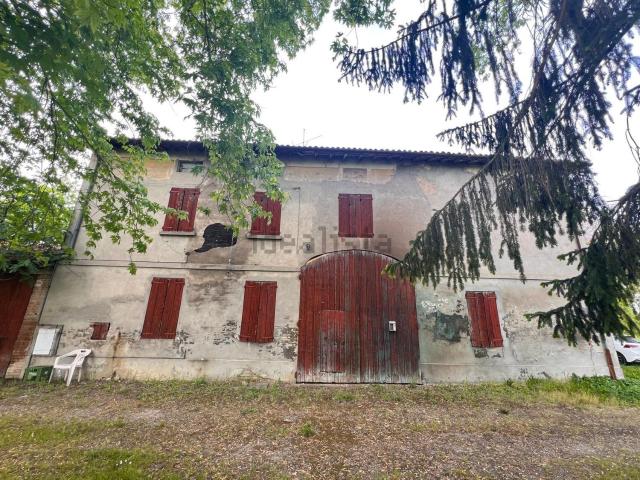 Rustico in vendita a Pianura Reggiana, Re