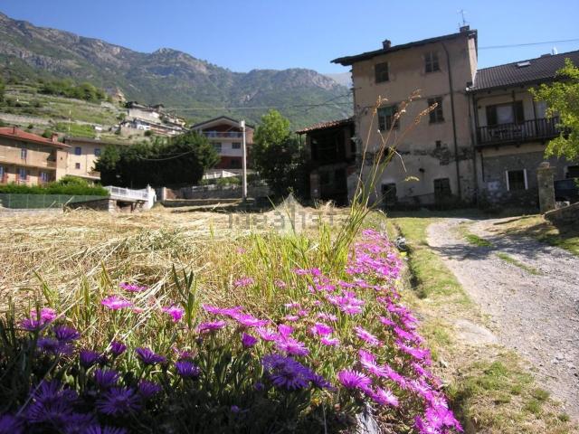 Rustico in vendita a Chatillon, Aosta