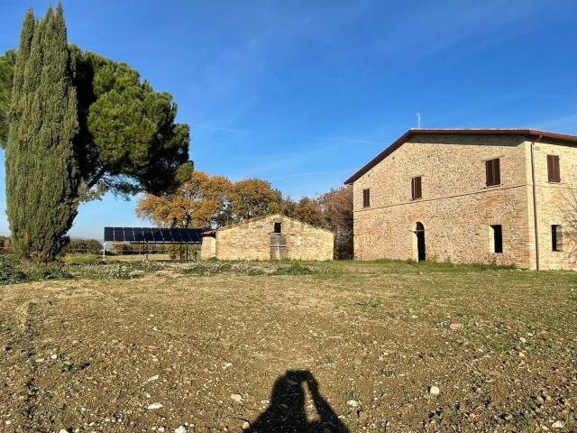 Rustico in vendita a Bastia Umbra, Umbria