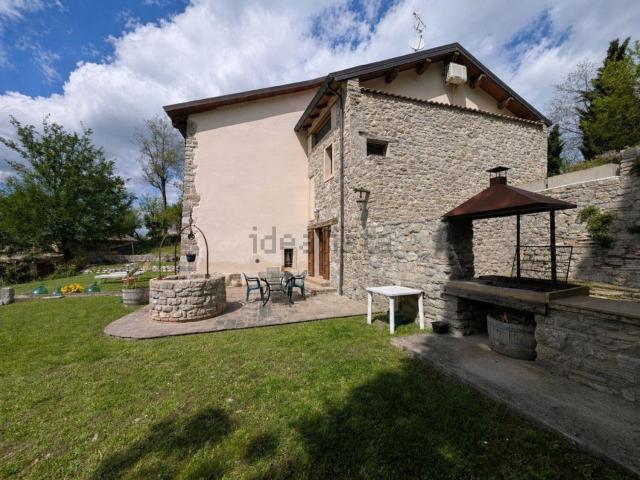 Rustico in vendita a Unione di comuni Valmarecchia, Sant'agata Feltria