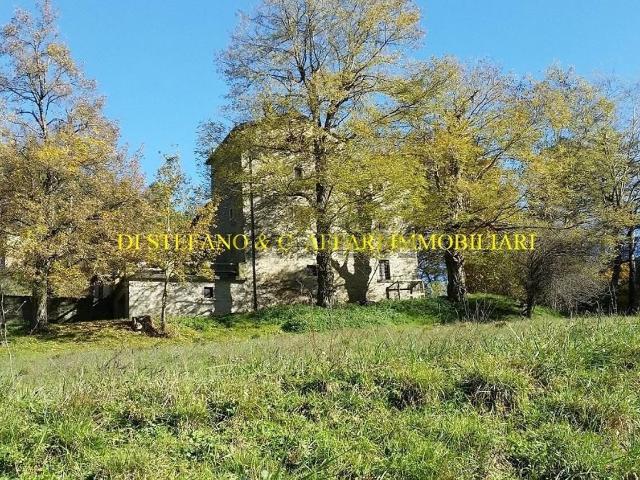 Rustico in vendita a Unione di Comuni della Romagna Forlivese, Tredozio