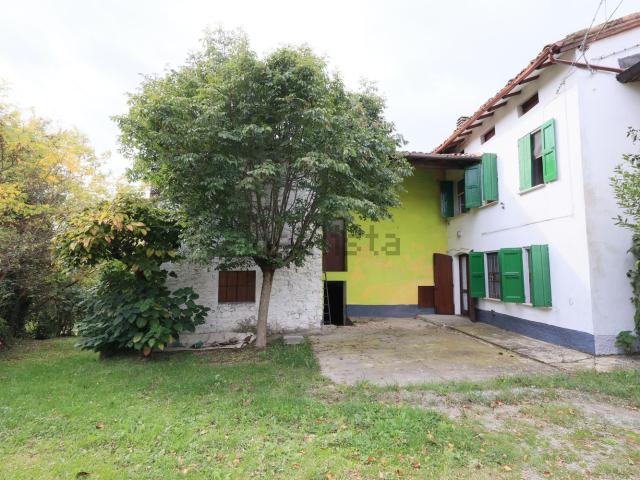 Rustico in vendita a Val d’Enza, Re