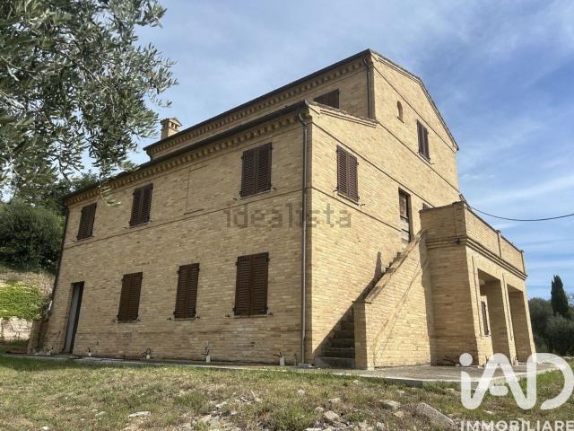 Rustico in vendita a Marche, Macerata