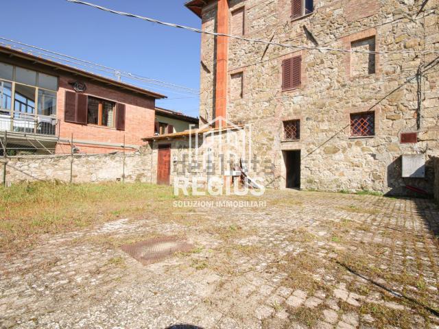 Rustico in vendita a Murlo, Toscana