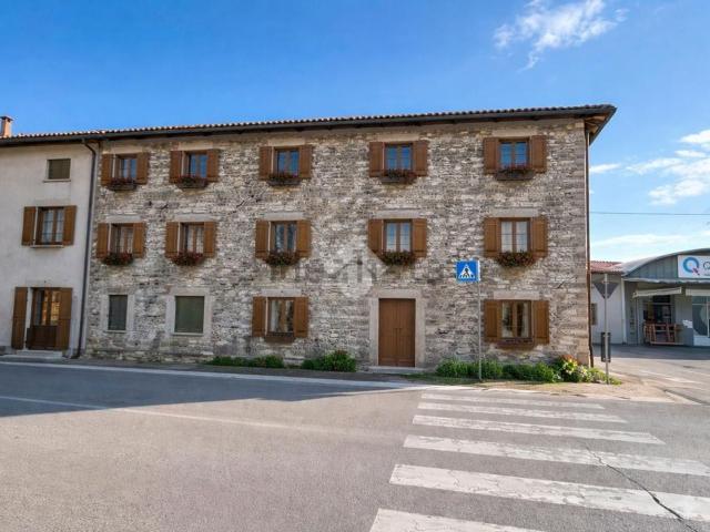 Rustico in vendita a Montebelluna, Veneto