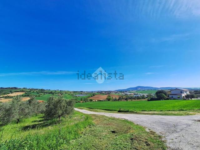 Rustico in vendita a San Biagio, Marche