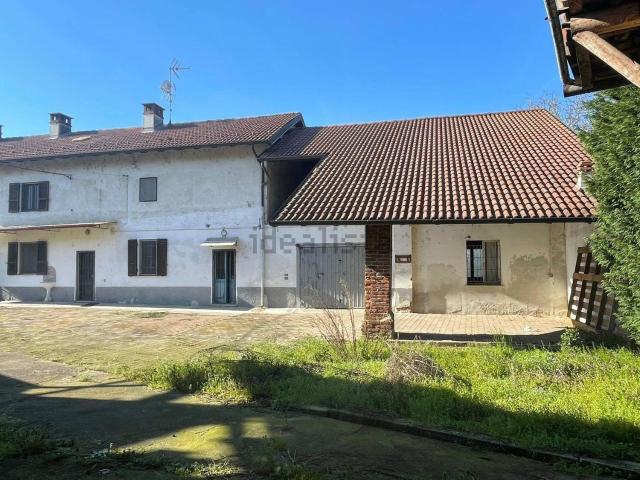 Rustico in vendita a Mortara, Lombardia