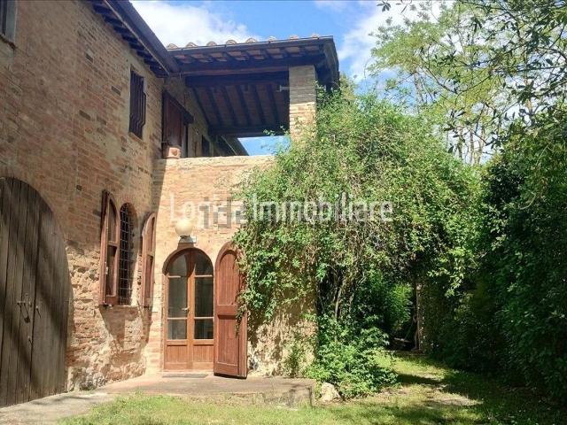 Rustico in vendita a Chiusi Città, Toscana