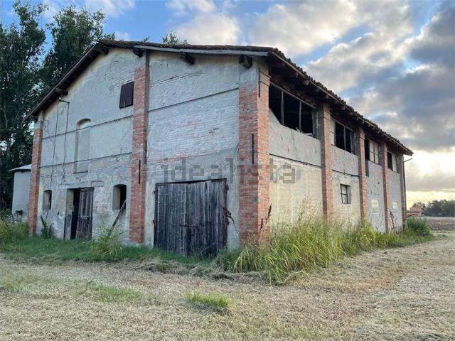 Rustico in vendita a Molinella, Reggio Emilia